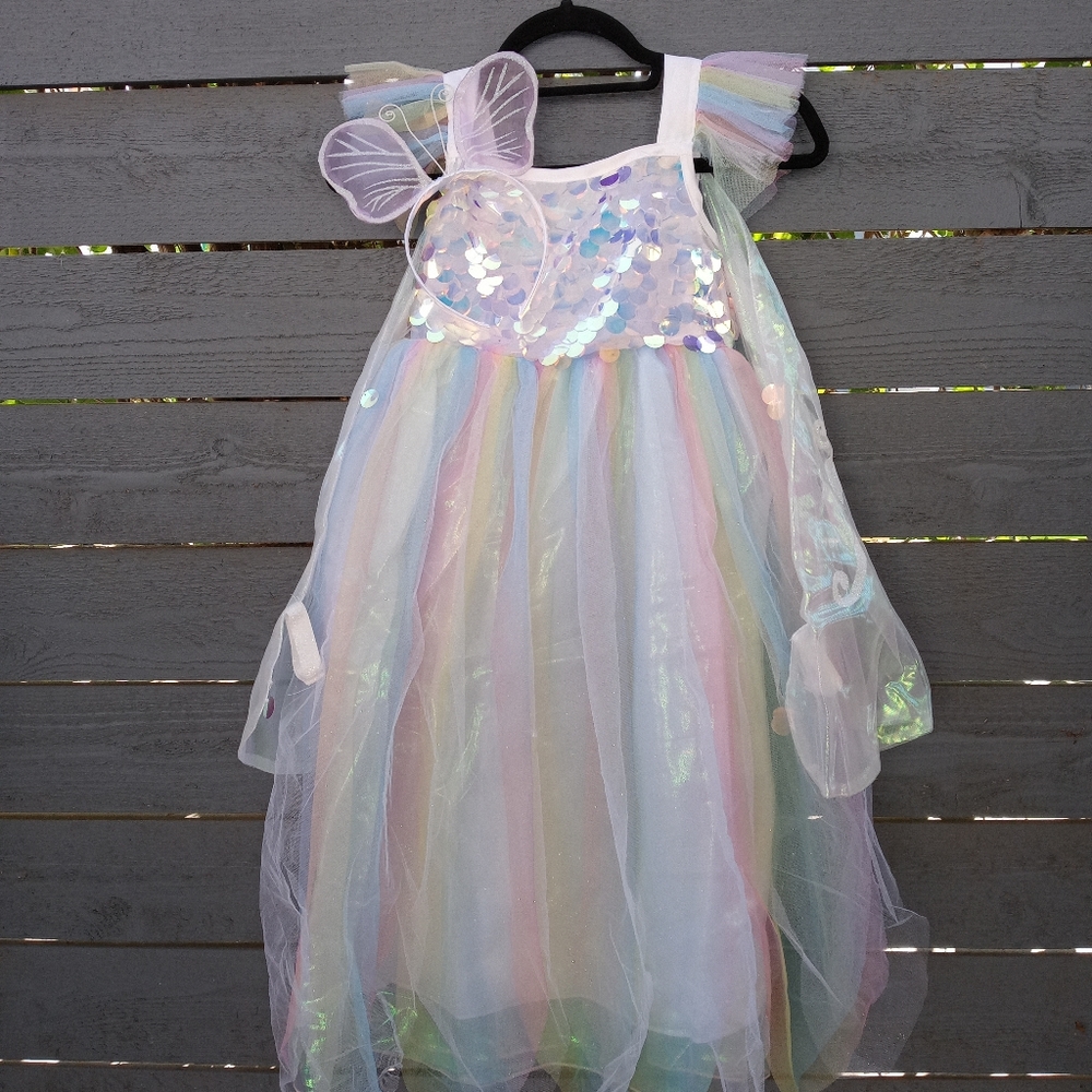 Butterfly Sparkle Dress up by Pottery